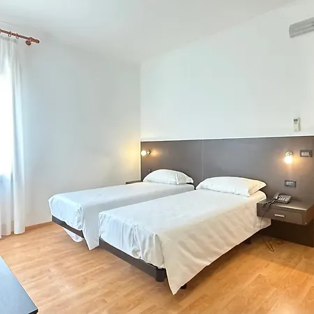 Hotel Gran Casa 3*