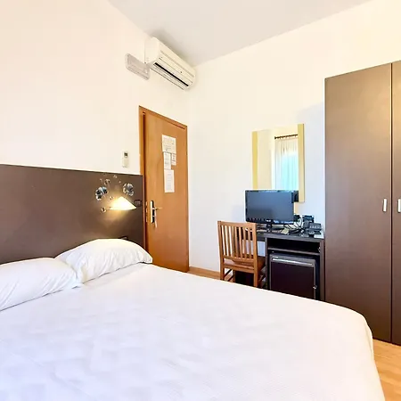 Hotel Gran Casa 3*